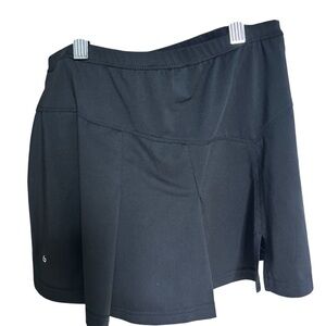 Bolle women’s black small tennis skirt